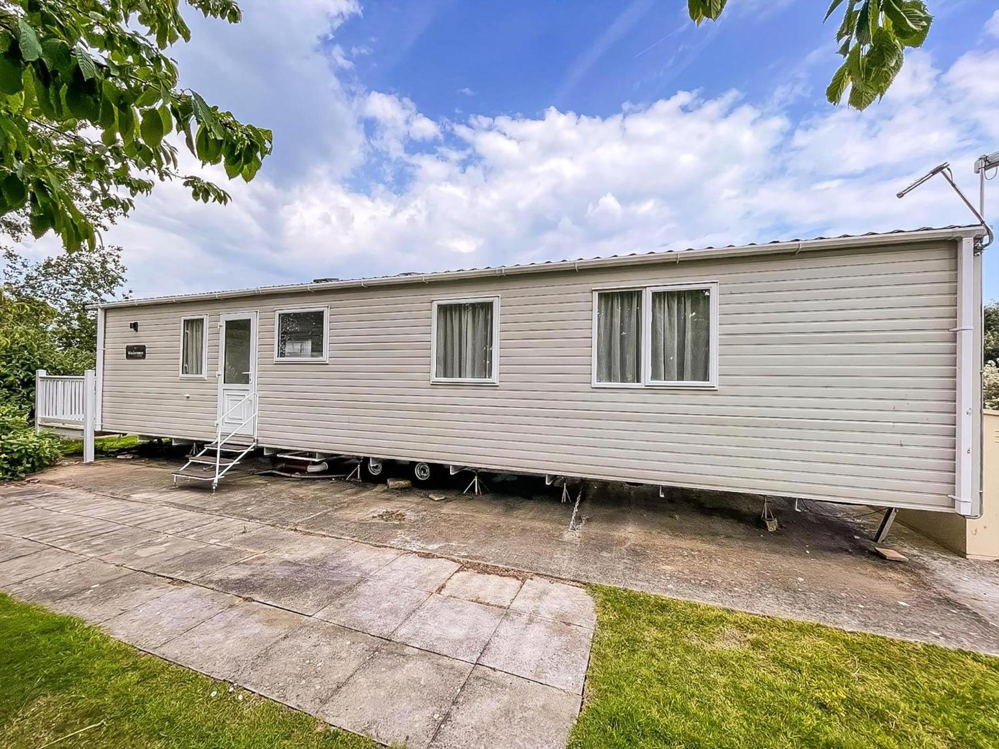 Beautiful 6 Berth Caravan With Decking At Southview Holiday Park Ref 33024O Otel Skegness Dış mekan fotoğraf